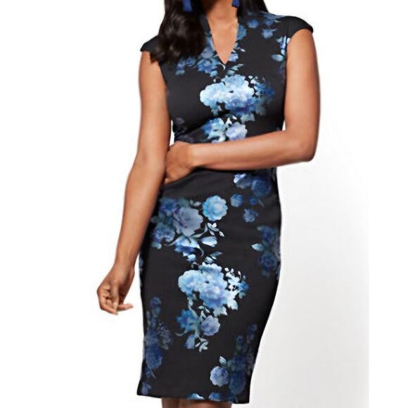 NY&C Dresses & Skirts - NWT NY&C XS foil navy floral split neck figure fitting gown dress lined chic